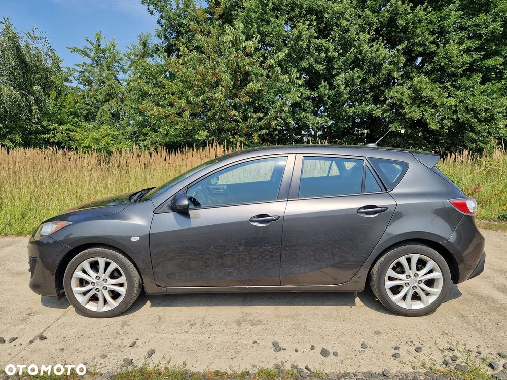 Mazda 3 2.0 Exclusive + - 4