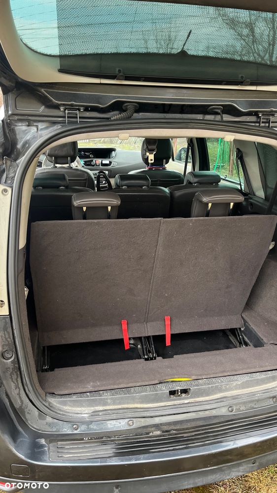 Renault Grand Scenic Gr 1.6 dCi Energy Bose Edition - 9