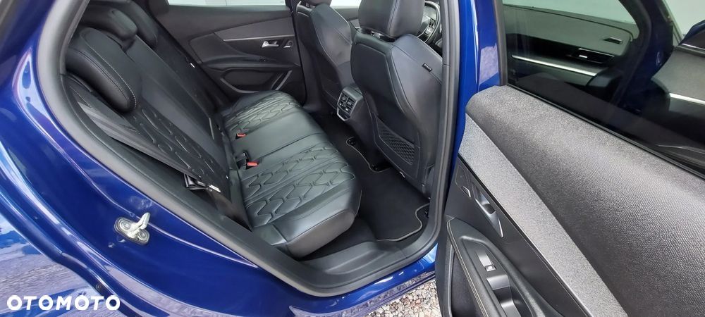 Peugeot 3008 PureTech 130 Stop & Start GPF EAT8 Active Business-Paket - 27