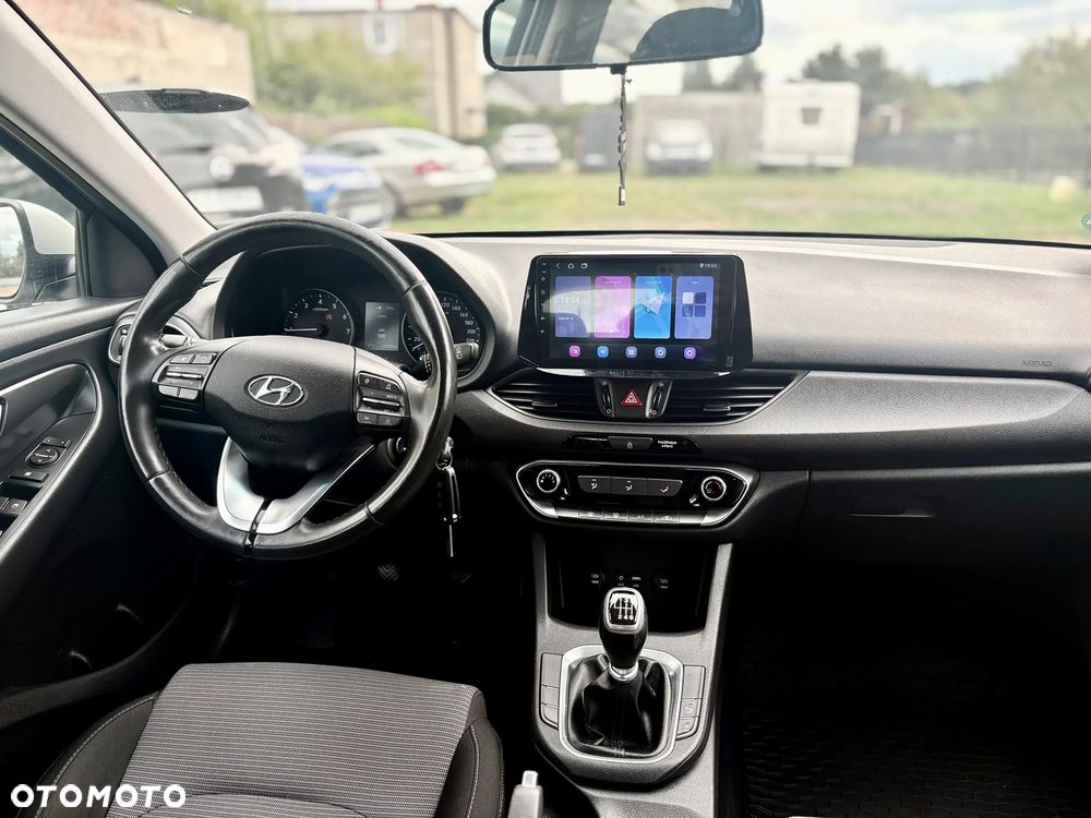 Hyundai i30 1.0 T-GDI Family - 7