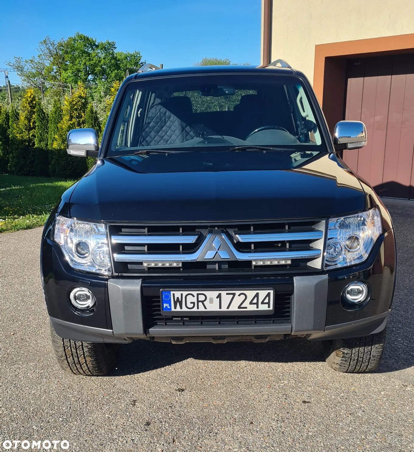 Mitsubishi Pajero - 3