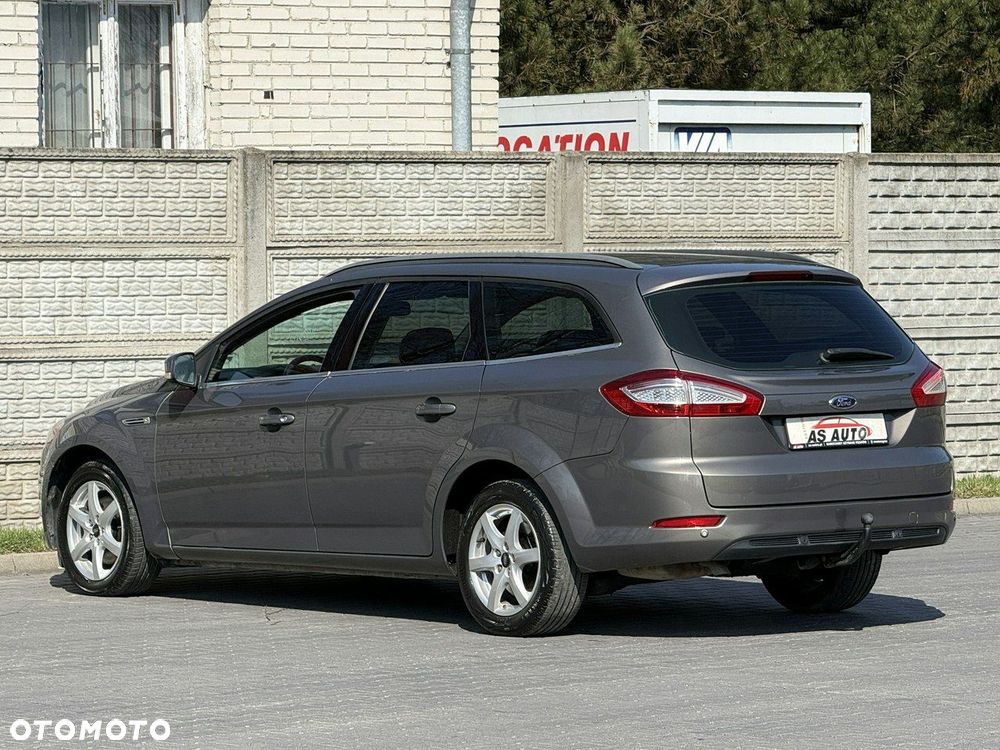 Ford Mondeo 2.0 TDCi Titanium - 36