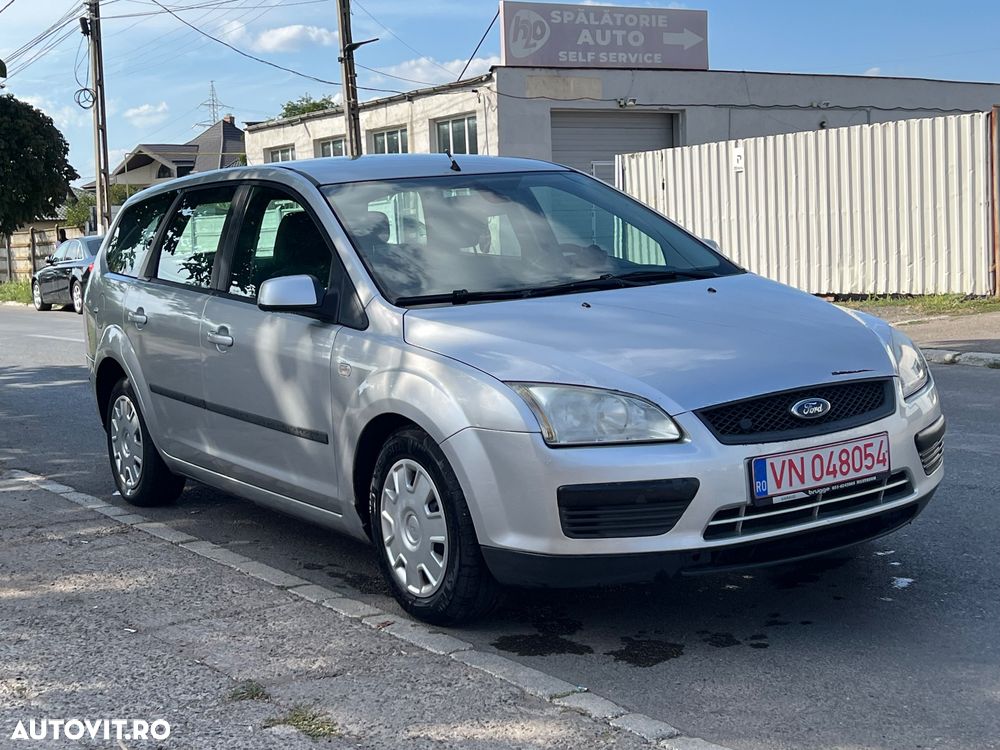 Ford Focus 1.6 16V Titanium - 2