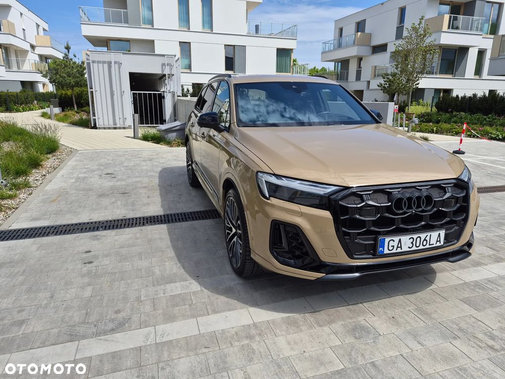 Audi Q7 TFSI e PHEV 290 kW Quattro S Line Tiptr - 2
