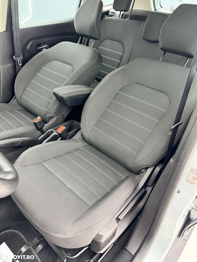 Dacia Duster TCe 90 Essential - 22