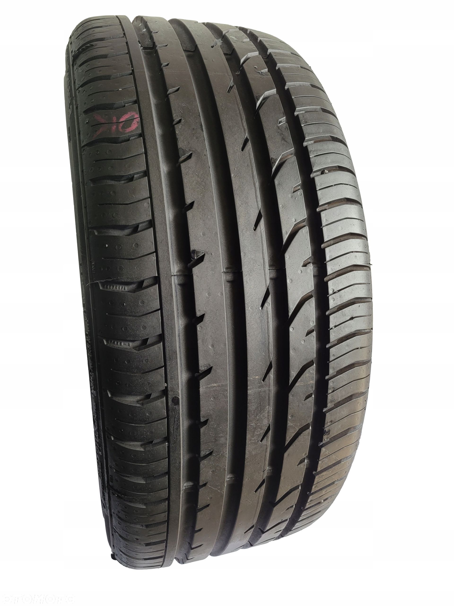 Continental contipremiumcontact 2 215/40 R17 87V 8mm 2020 - 1