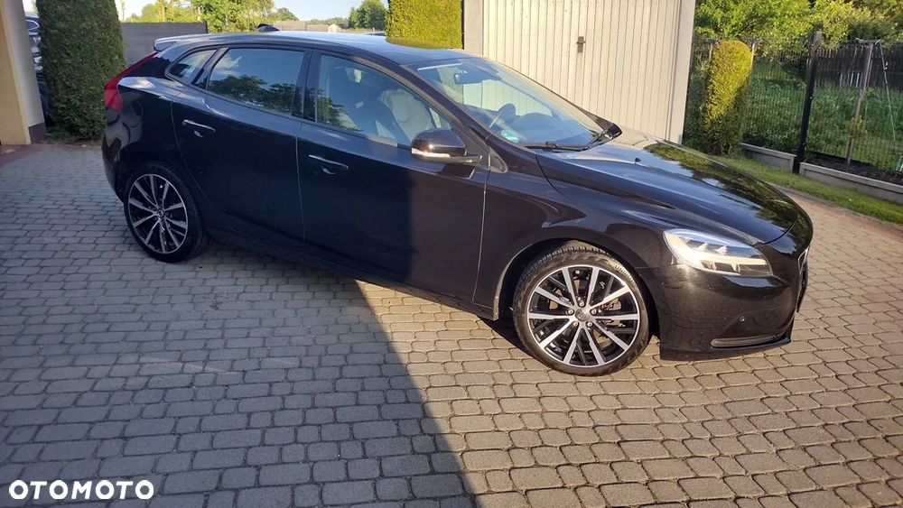 Volvo V40 - 4
