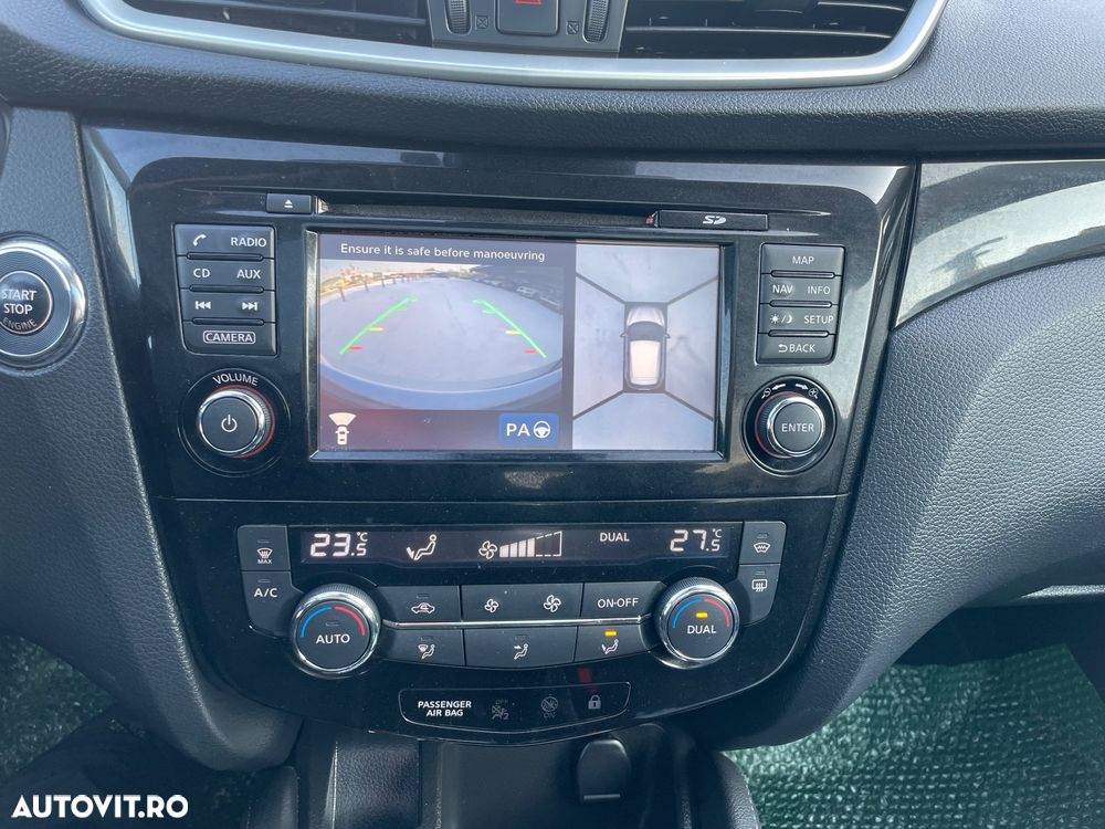 Nissan Qashqai 1.6 DCI Xtronic TEKNA - 35