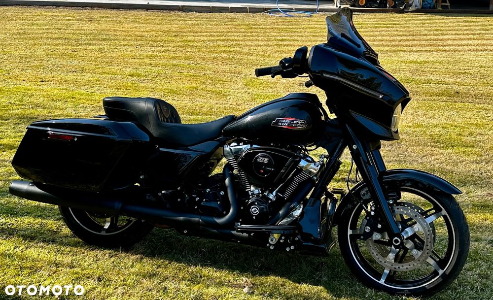 Harley-Davidson Touring Street Glide - 5