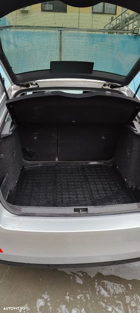 Skoda Octavia 2.0 TDI DSG Style - 10