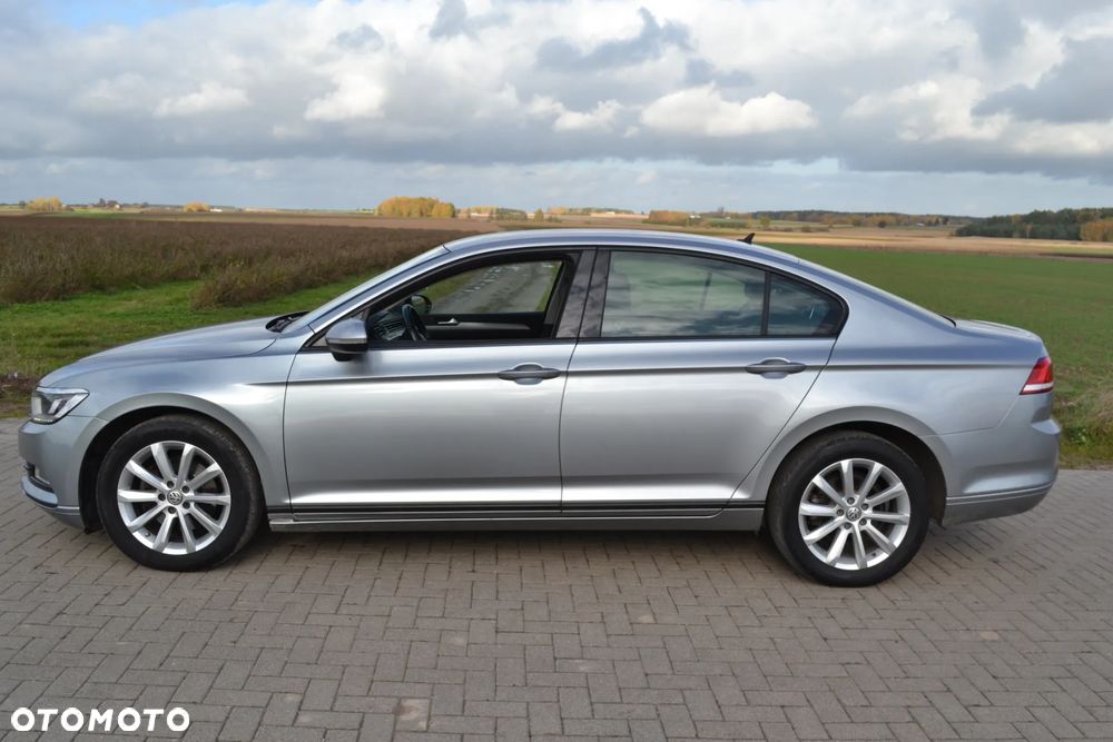 Volkswagen Passat 2.0 TDI SCR Comfortline - 7