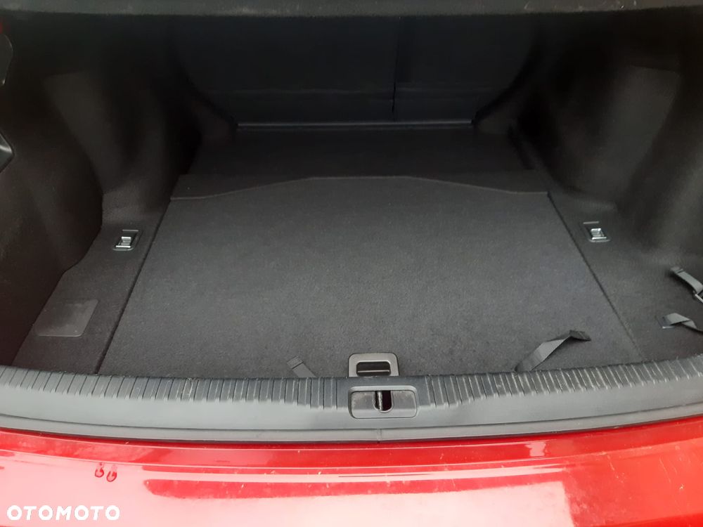 Lexus IS 300h Prestige - 17