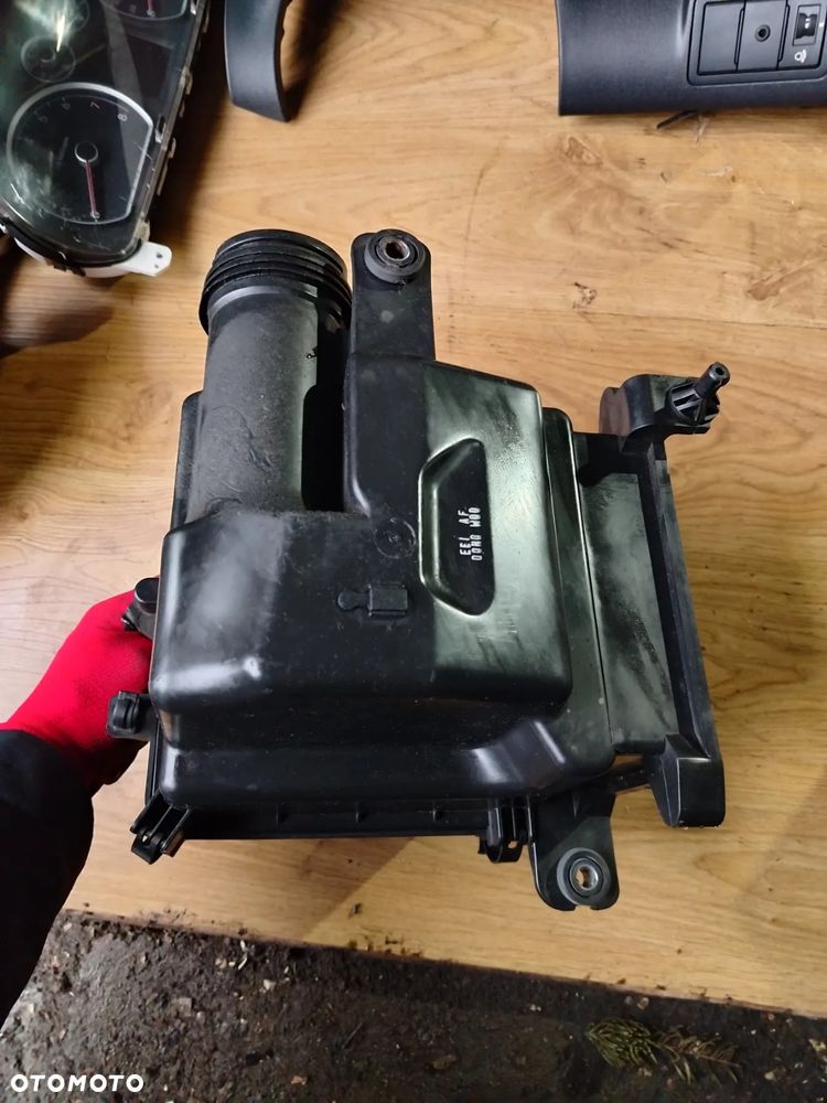 Obudowa filtra powietrza Kia Ceed Hyundai I30  1,4 1,6 28110-2H000 - 6