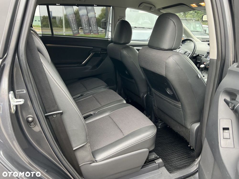 Toyota Verso 1.8 Prestige MS EU6 - 25