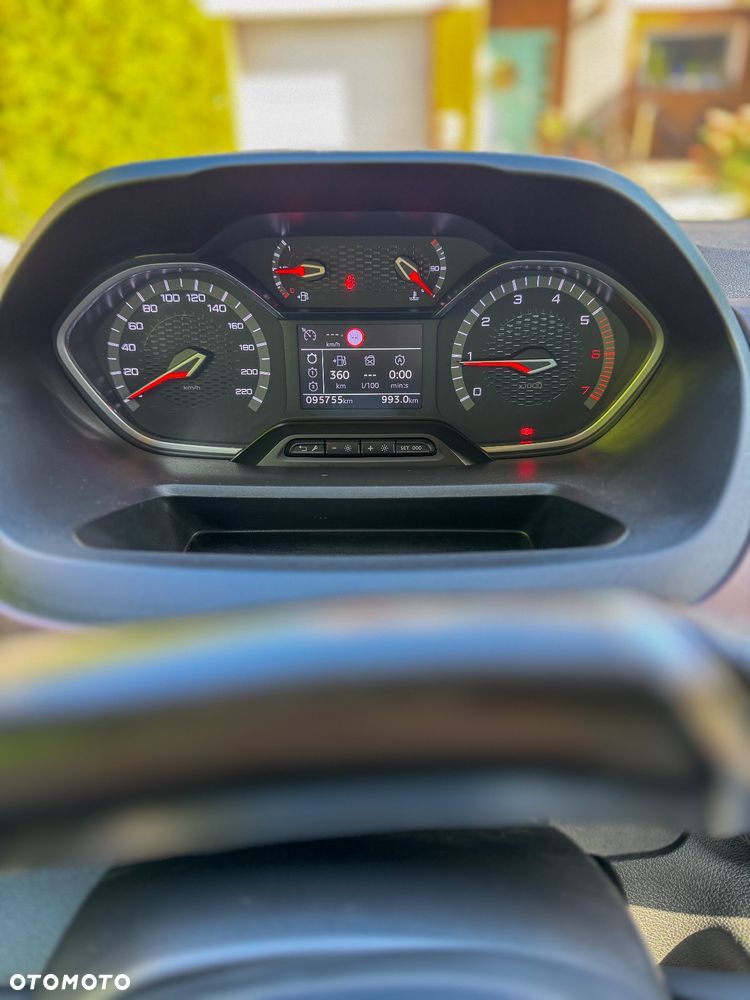 Peugeot Rifter 1.5 BlueHDI GT Line S&S - 16