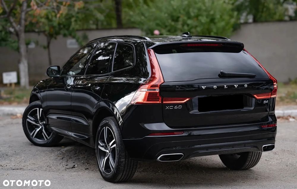 Volvo XC 60 B4 D AWD Geartronic RDesign - 8