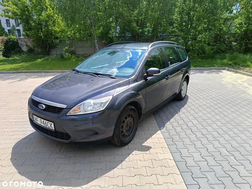 Ford Focus 1.6 Ambiente - 8