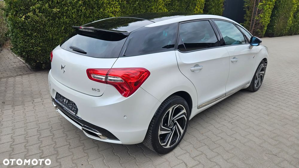 DS Automobiles DS 5 - 10