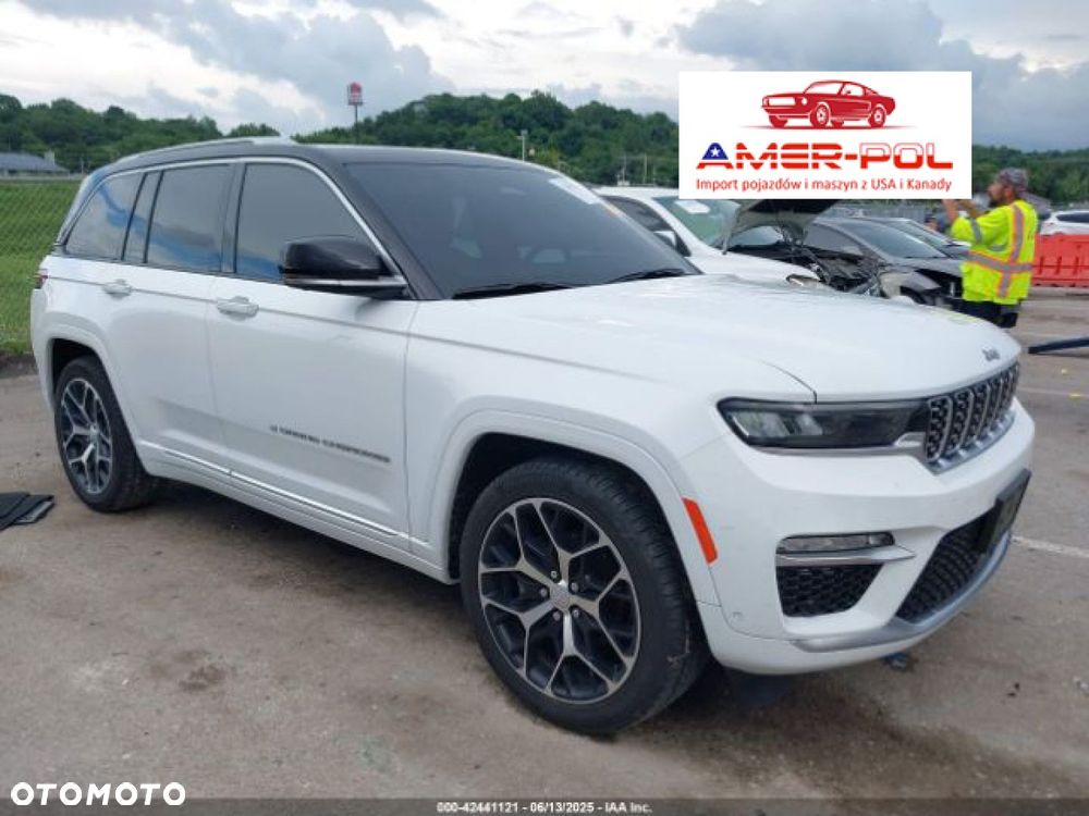 Jeep Grand Cherokee - 1