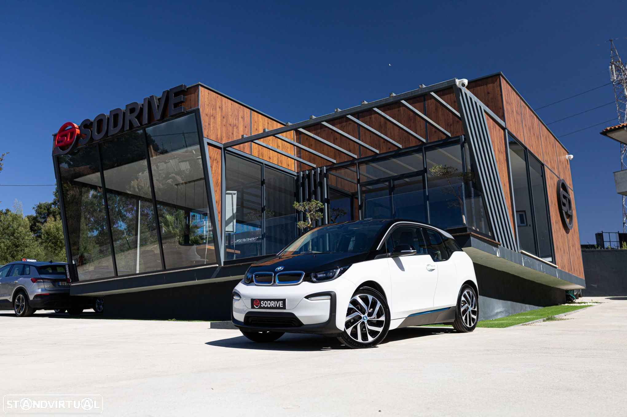 BMW i3 (120 Ah) - 1