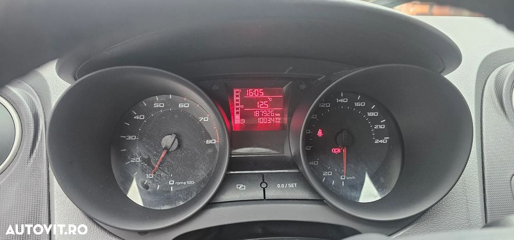 Seat Ibiza 1.4 Cool - 11