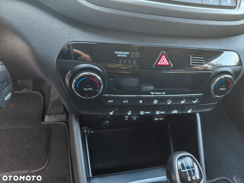 Hyundai Tucson blue 1.6 GDi 2WD Trend - 16
