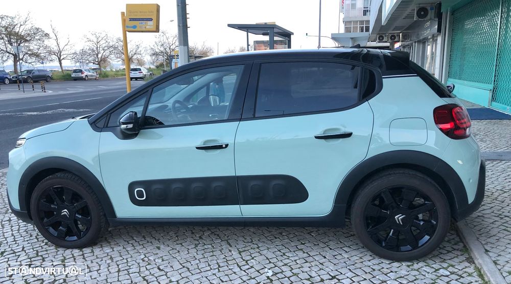 Citroën C3 1.2 PureTech Shine EAT6 - 6
