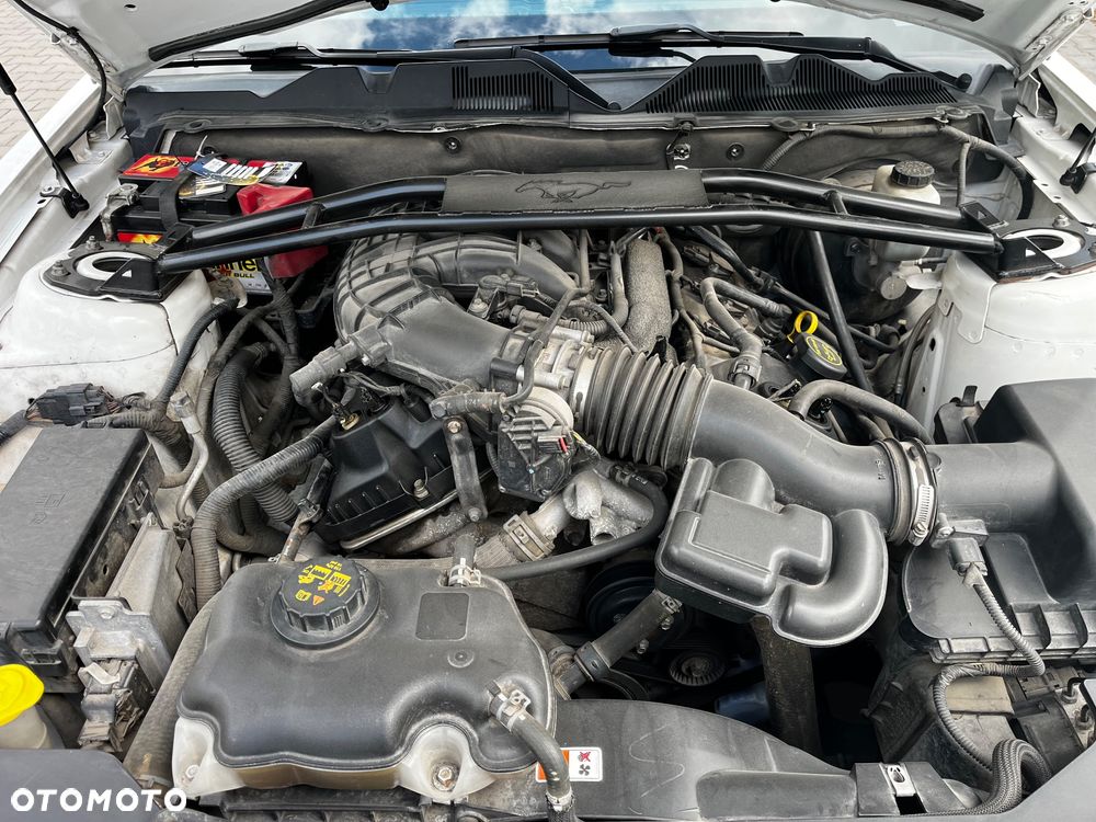 Ford Mustang 3.7 V6 Premium - 11