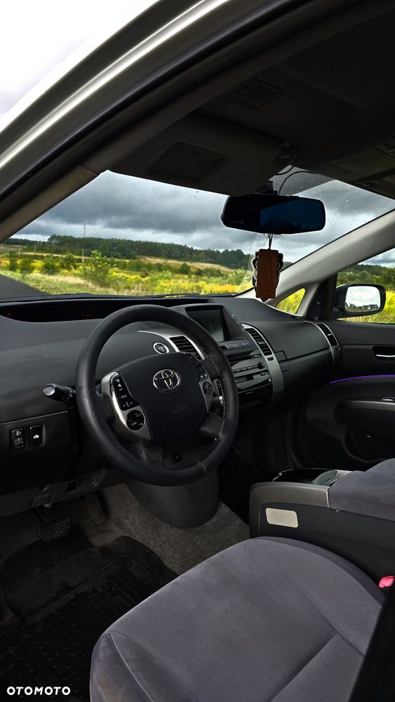 Toyota Prius 1.5 VVT-i Sol (nav) - 6
