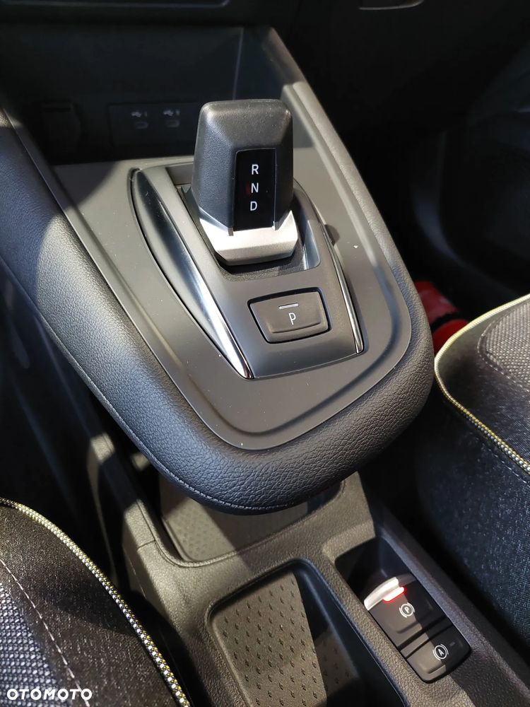 Mitsubishi Grandis 1.3T mHEV Intense Style Cold DCT - 12