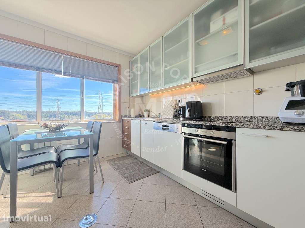 Apartamento T2 com Lugar de Garagem, na Maia - Grande imagem: 2/34