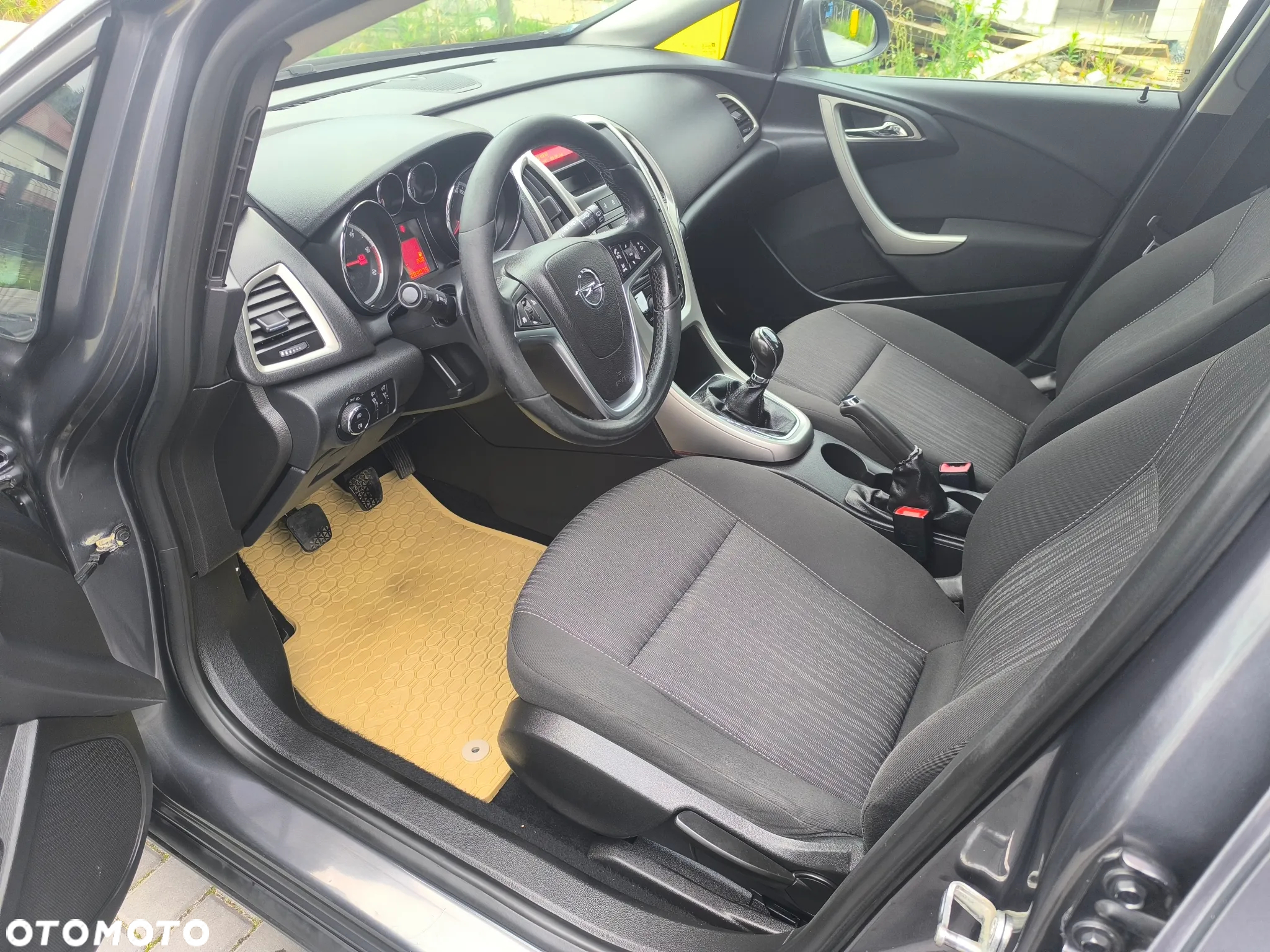 Opel Astra - 12