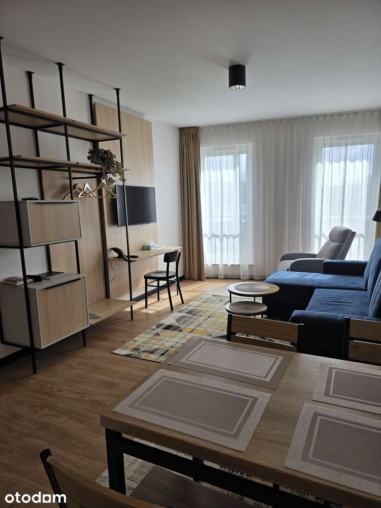 Do wynajęcia 2 pokoje, 49 m², ul. Zamoyskiego 37 (Metro, Stadion)