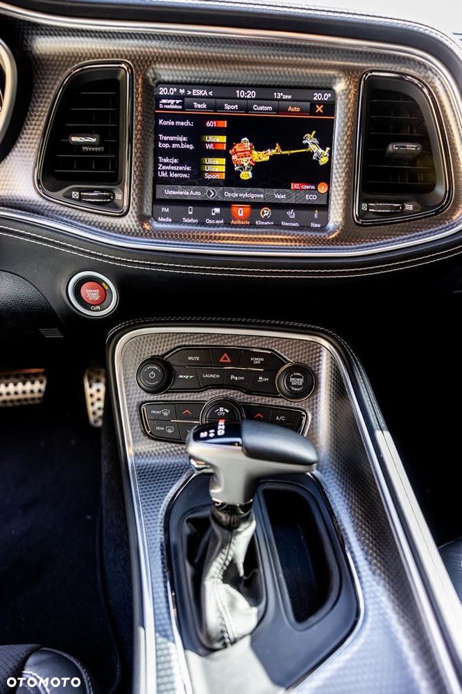 Dodge Challenger 6.2 Redeye Widebody - 25