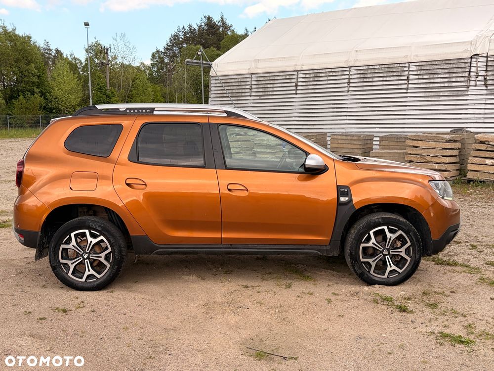 Dacia Duster 1.6 SCe Urban Explorer S&S - 4