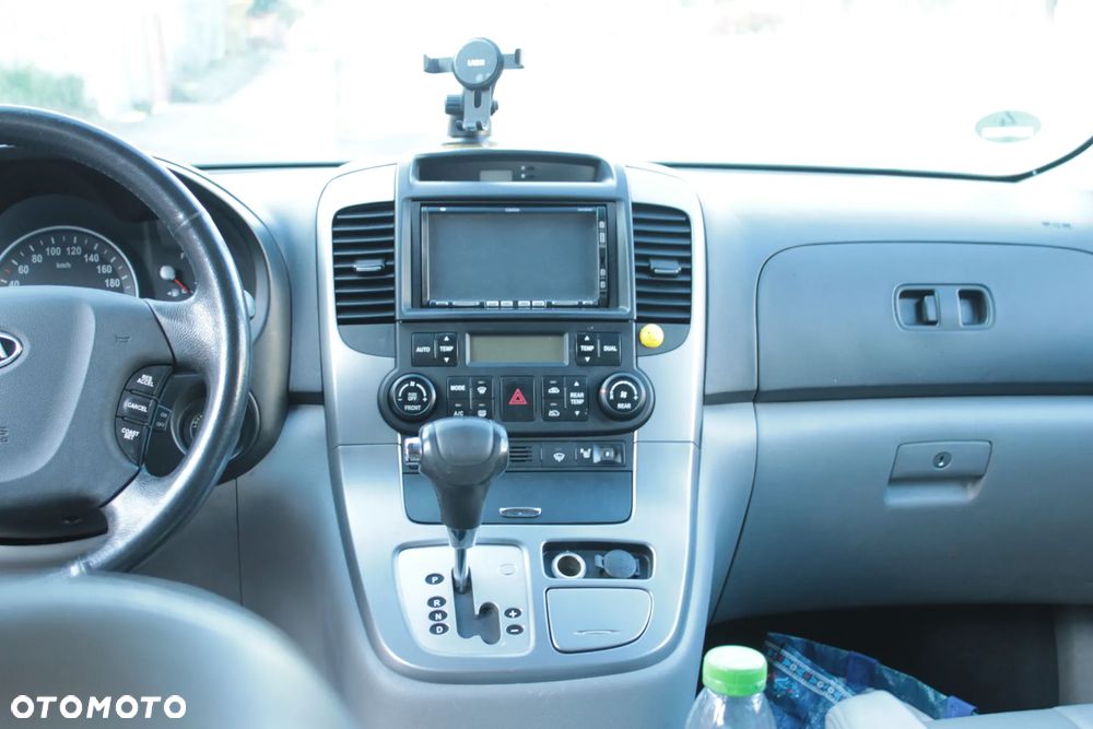 Kia Carnival 2.9 CRDi EX - 9