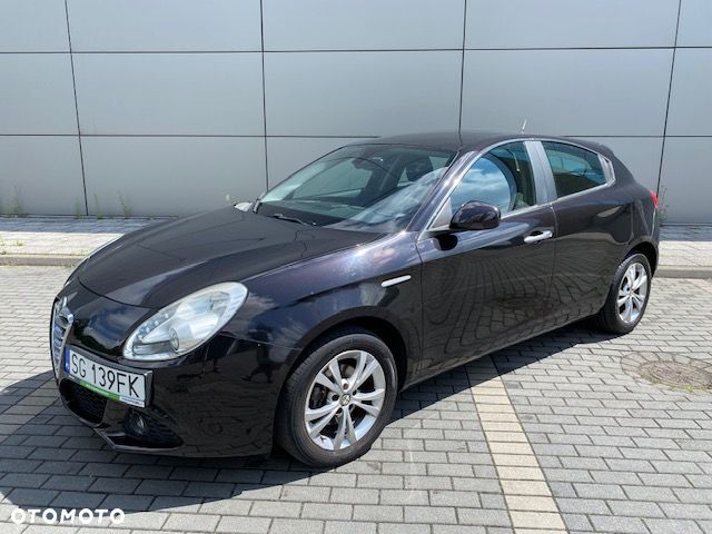Alfa Romeo Giulietta - 2