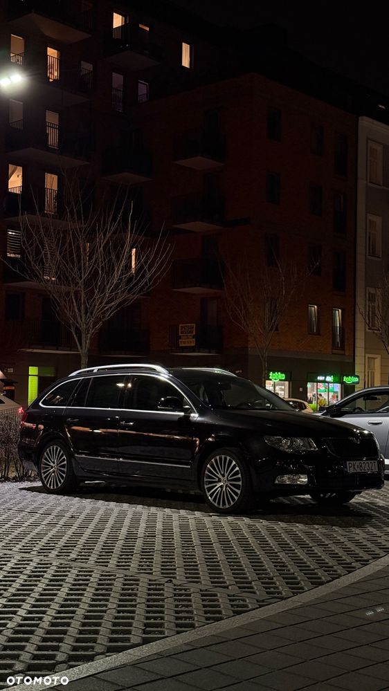 Skoda Superb 3.6 FSI 4x4 Platinum DSG - 2