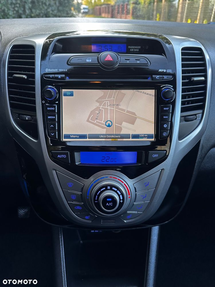 Hyundai ix20 1.4 Premium blue - 31