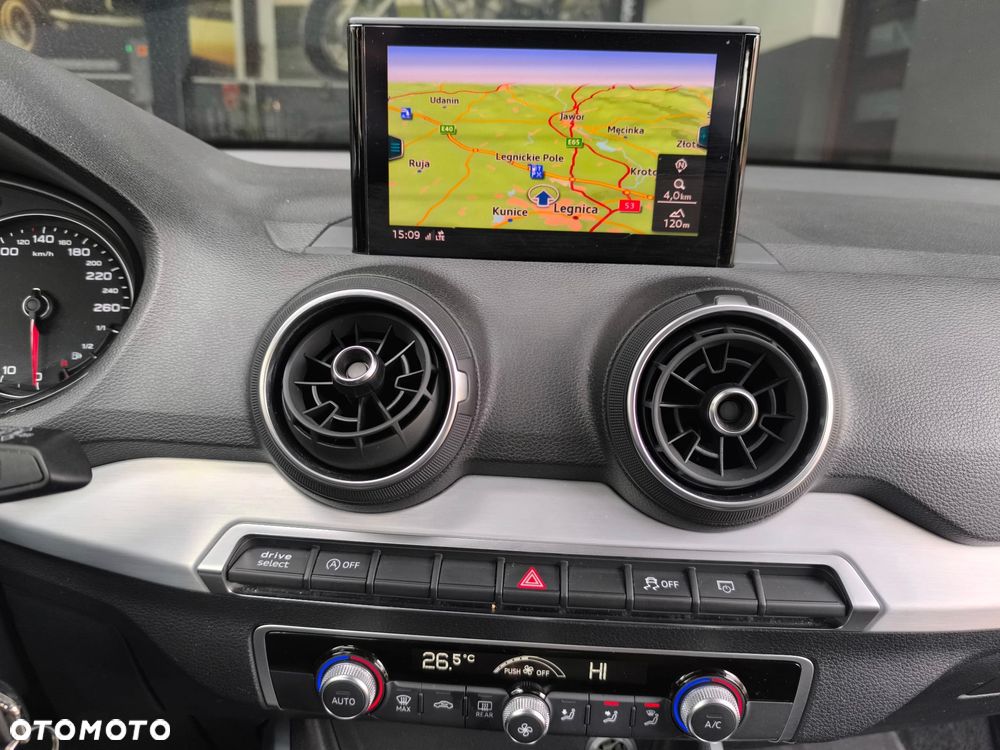 Audi Q2 30 TDI S tronic - 24