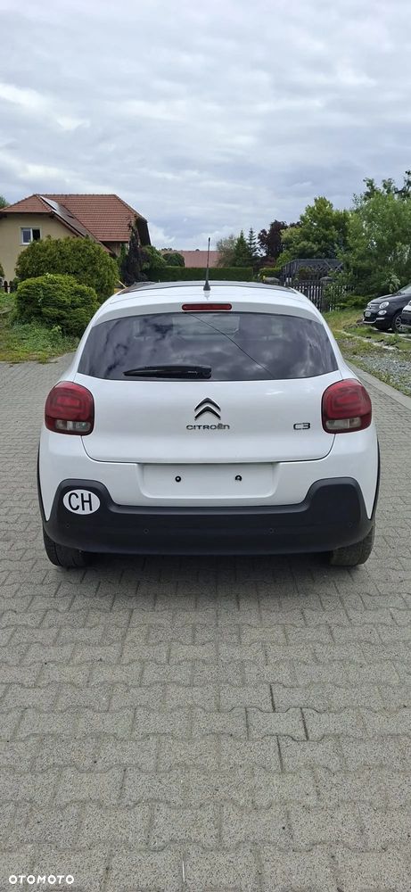 Citroën C3 Pure Tech 110 S&S EAT6 SHINE - 8