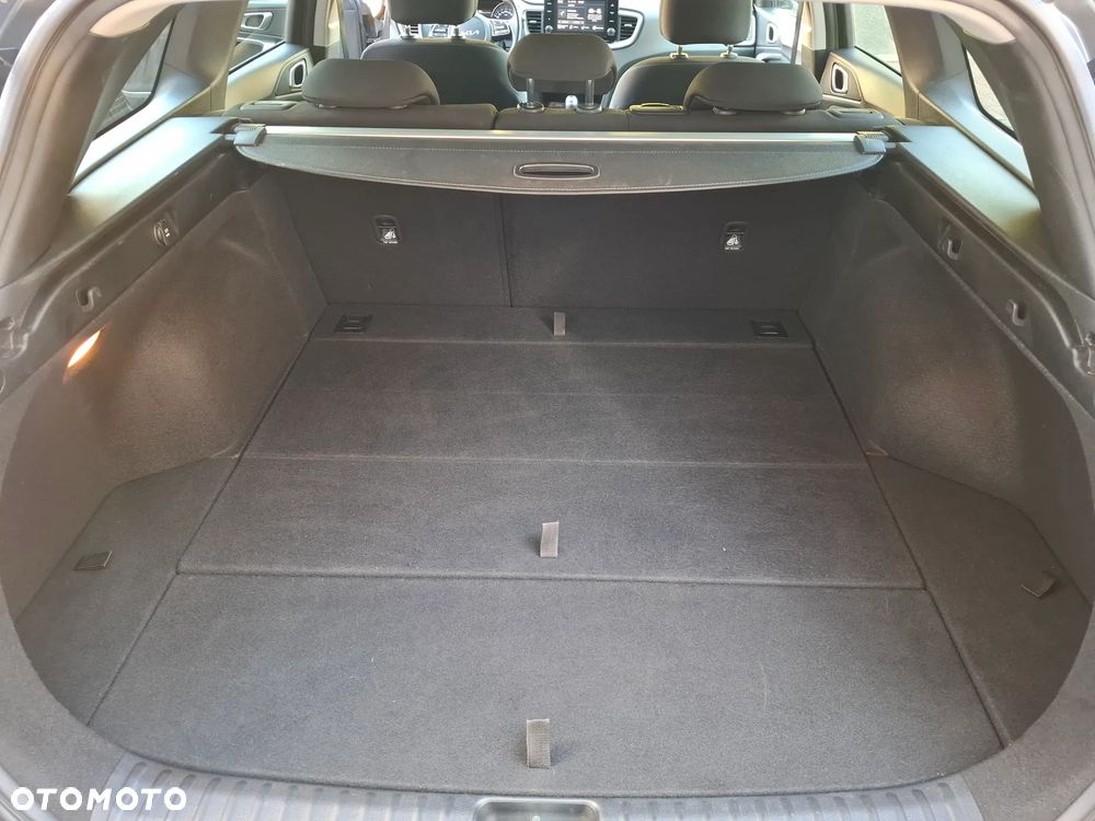 Kia Ceed 1.5 T-GDI M - 29