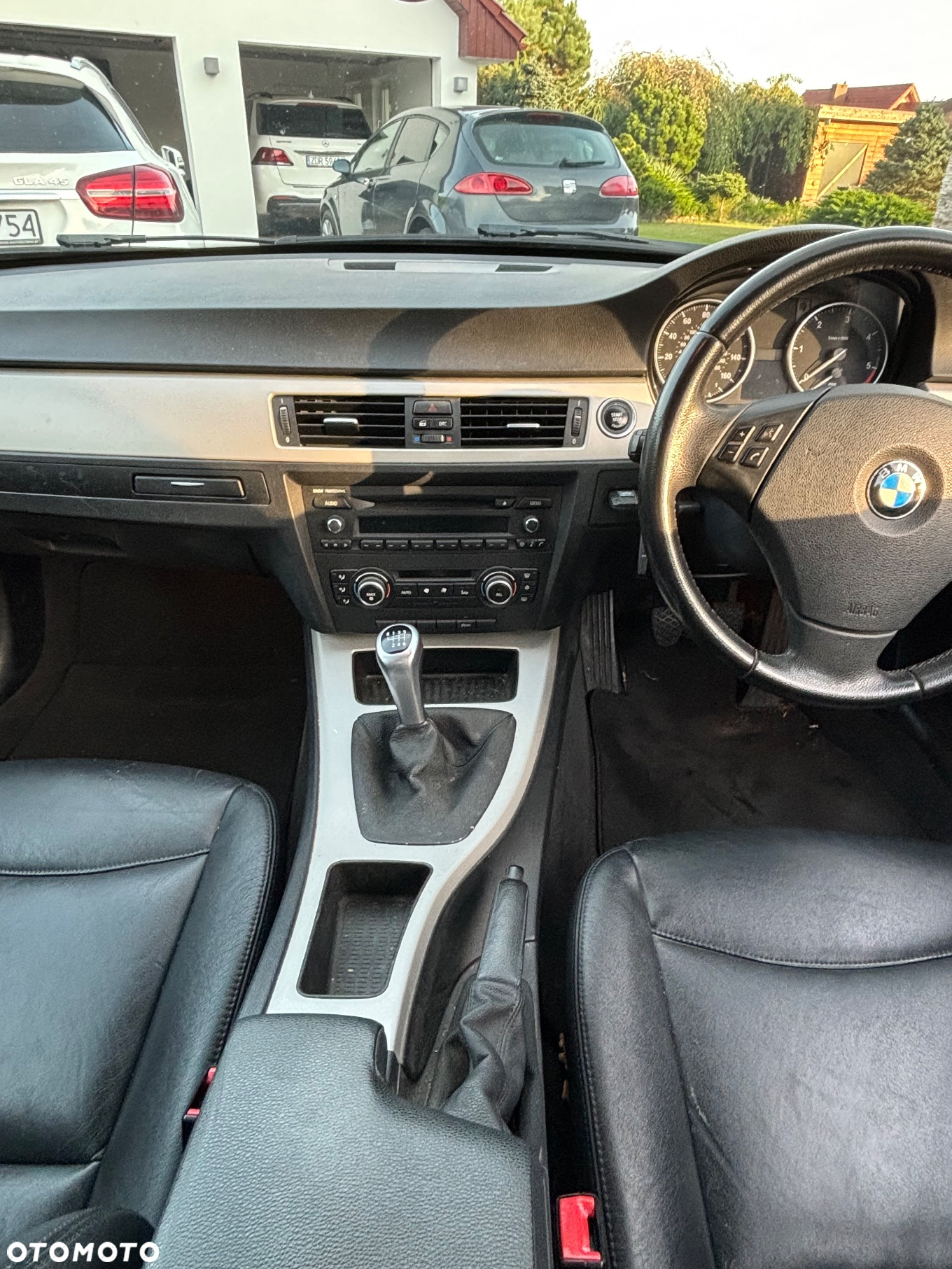 BMW Seria 3 320d DPF Touring - 16