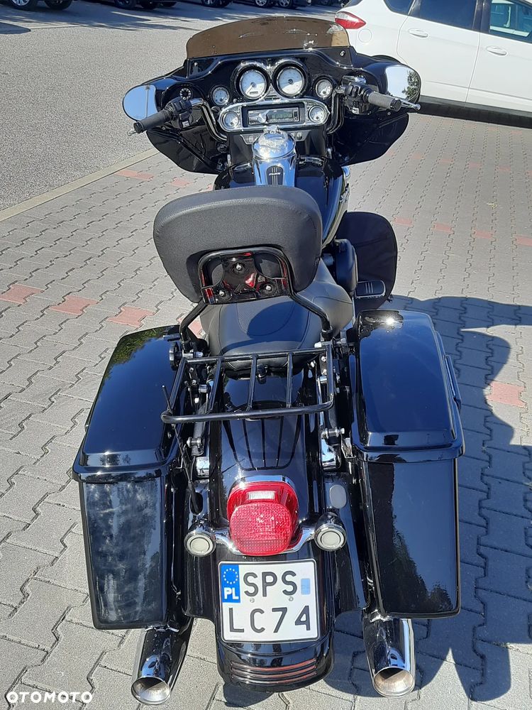 Harley-Davidson Touring Street Glide - 10