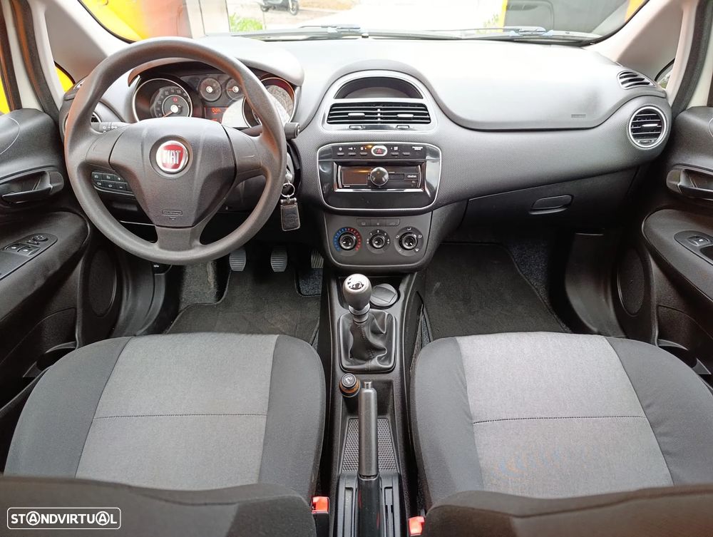 Fiat Punto 1.2 Young II S&S - 6
