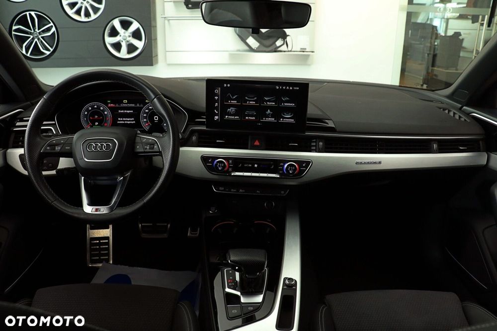 Audi A4 Limousine - 21