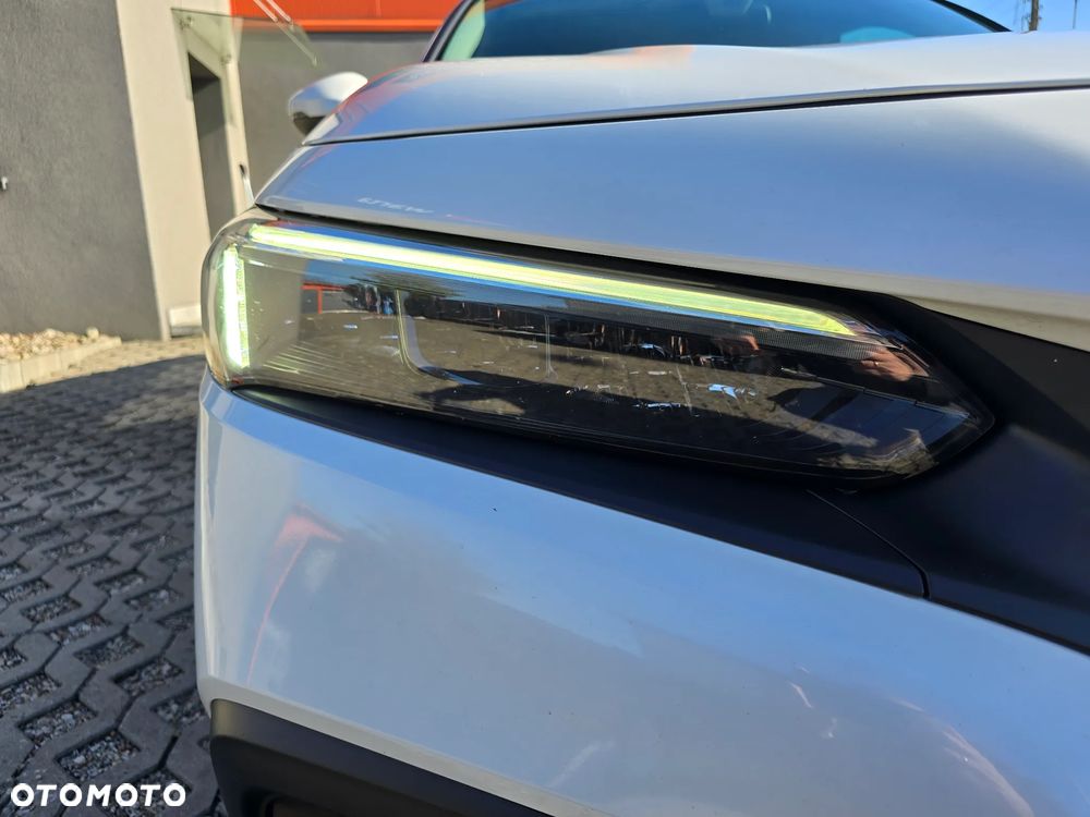 Honda Civic 2.0 i-MMD Elegance CVT - 39