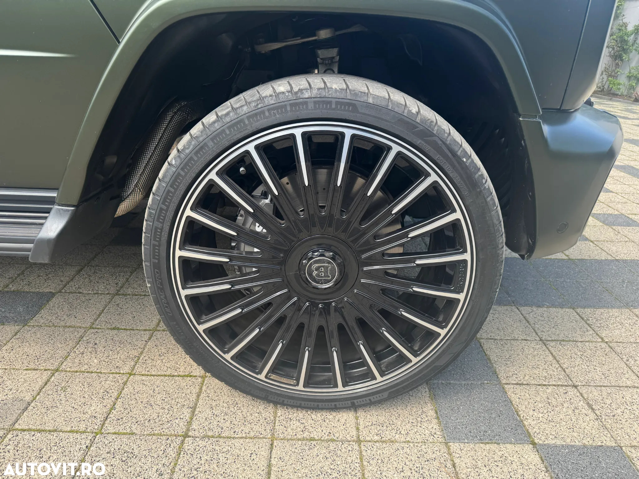 Mercedes-Benz G AMG 63 AMG Speedshift 9G-TRONIC - 23