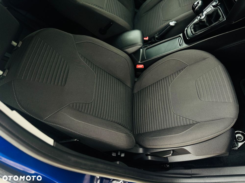 Ford Focus 2.0 TDCi Titanium ASS - 19