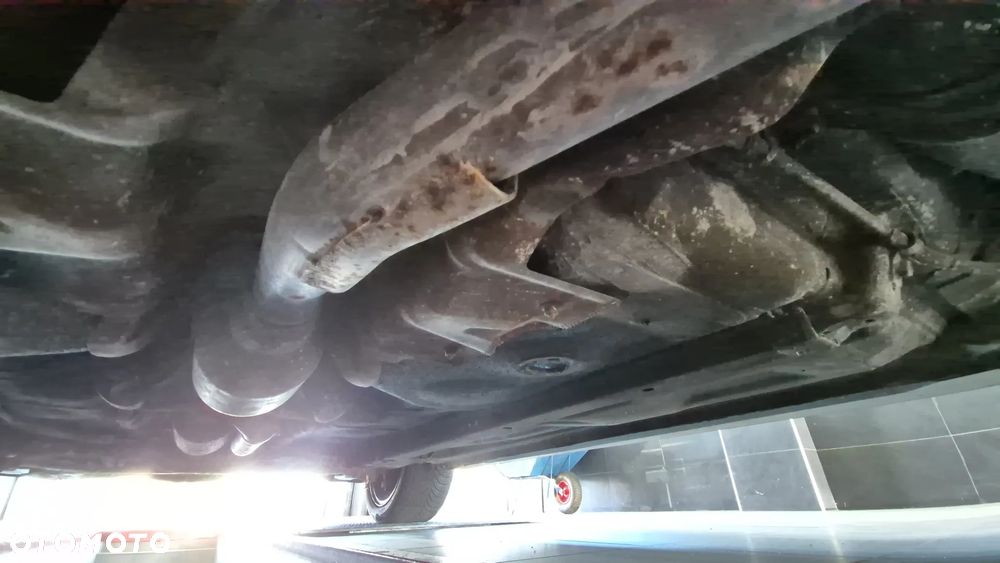 Mazda 6 3.0 V6 - 16